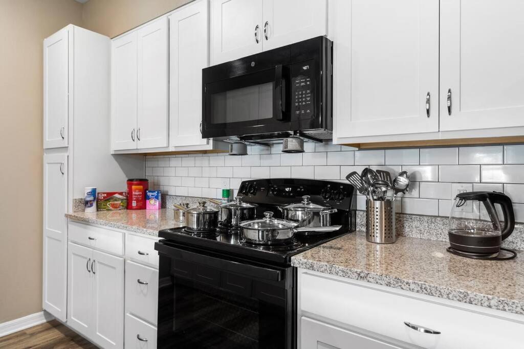 Elegant 1Br/1Ba Condo With Pool, Gym And Laundry Melbourne Dış mekan fotoğraf